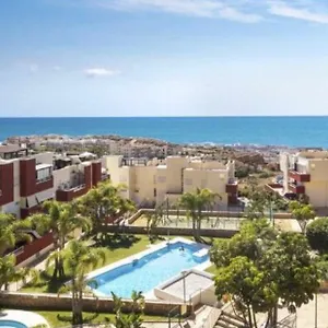 atico-duplex-en-benalmdena-vistas-al-mar-y-montaa-dos.hotelsinnerja.org/