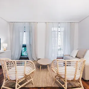 udaberri-apartment-by-people-rentals.sansebastianhotels.net/